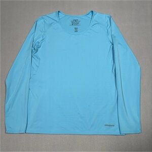 Patagonia Common Threads Base Layer Top Blue Color Women’s Medium Light Weight